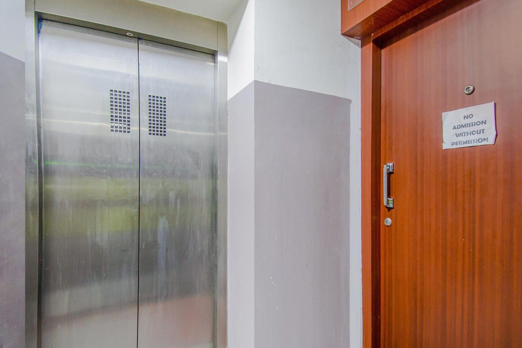 Collection O Mg Guest House コルカタ エクステリア 写真